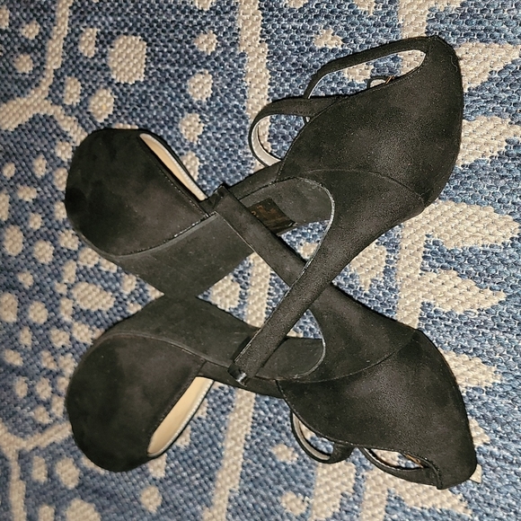 SEXY SKY HIGH SANDALS - Picture 6 of 6